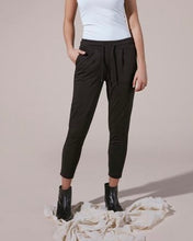 Load image into Gallery viewer, ICHI Kate Cropped Trousers - Black