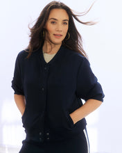 Load image into Gallery viewer, Yest Leva Jacket  - Navy/Off White