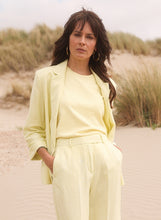 Load image into Gallery viewer, Yest Kristiana Blazer - Pastel Yellow