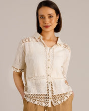 Load image into Gallery viewer, Yest Martina Shirt - Cream