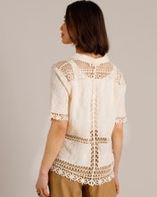 Load image into Gallery viewer, Yest Martina Shirt - Cream