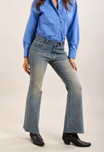 Load image into Gallery viewer, Toxik 3 Embroidered Vintage Wash Jean