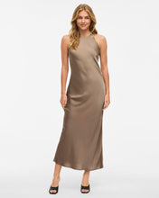 Load image into Gallery viewer, Vila Ravenna Maxi Dress - Fossil