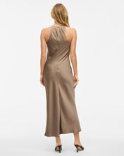Load image into Gallery viewer, Vila Ravenna Maxi Dress - Fossil
