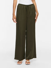Load image into Gallery viewer, Vila Ellette Wide Leg Trousers - Forest Night