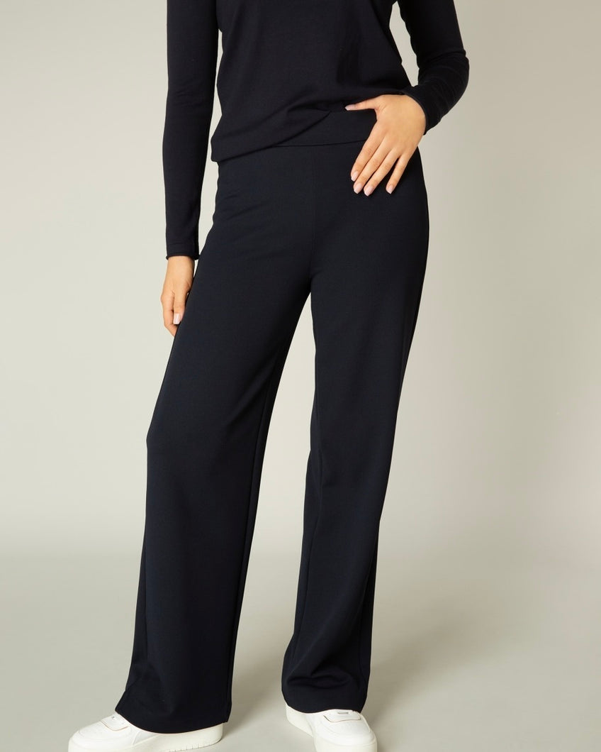 Base Level - Yarah Trouser - Dark Blue