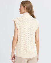 Load image into Gallery viewer, ICHI Destan Knitted Gilet