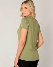 Load image into Gallery viewer, Base Level Yalba T-Shirt - Green