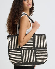 Load image into Gallery viewer, ICHI Isa Bag - Black