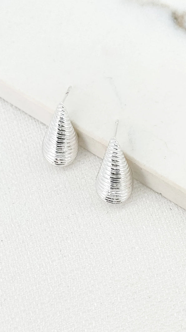 Envy Ribbed Teardrop Earring - Silver