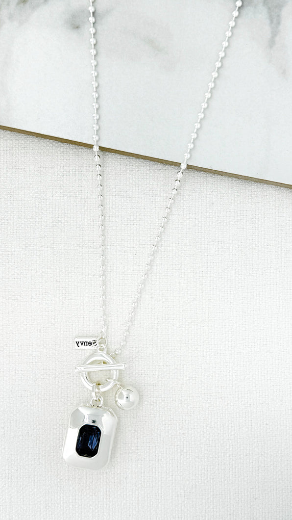 Envy Pendant Necklace - Silver