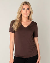 Load image into Gallery viewer, Base Level Yanic  T-Shirt - Brown