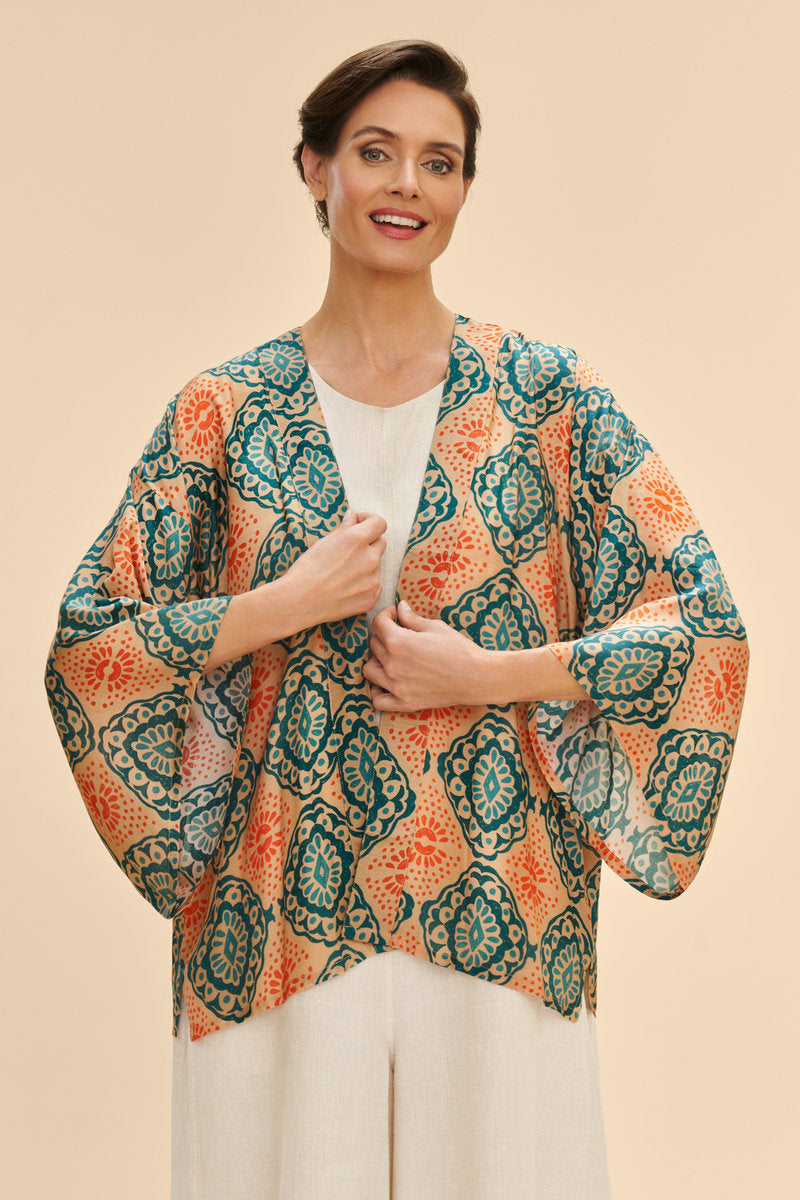 Powder Cream Batik Kimono Jacket