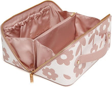 Load image into Gallery viewer, Alice Wheeler  Train Case - Pink Floral