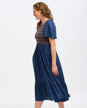 Load image into Gallery viewer, Sugarhill Brighton - Brielle Midi Shirred Dress - Washed Navy