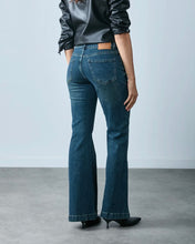 Load image into Gallery viewer, Toxik 3 Lionel Vintage Bootcut Jean
