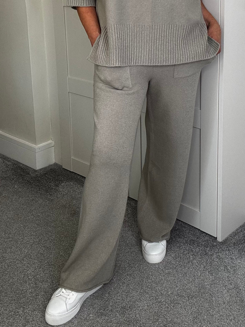 Supersoft Jessie Knitted Trousers - Mocca