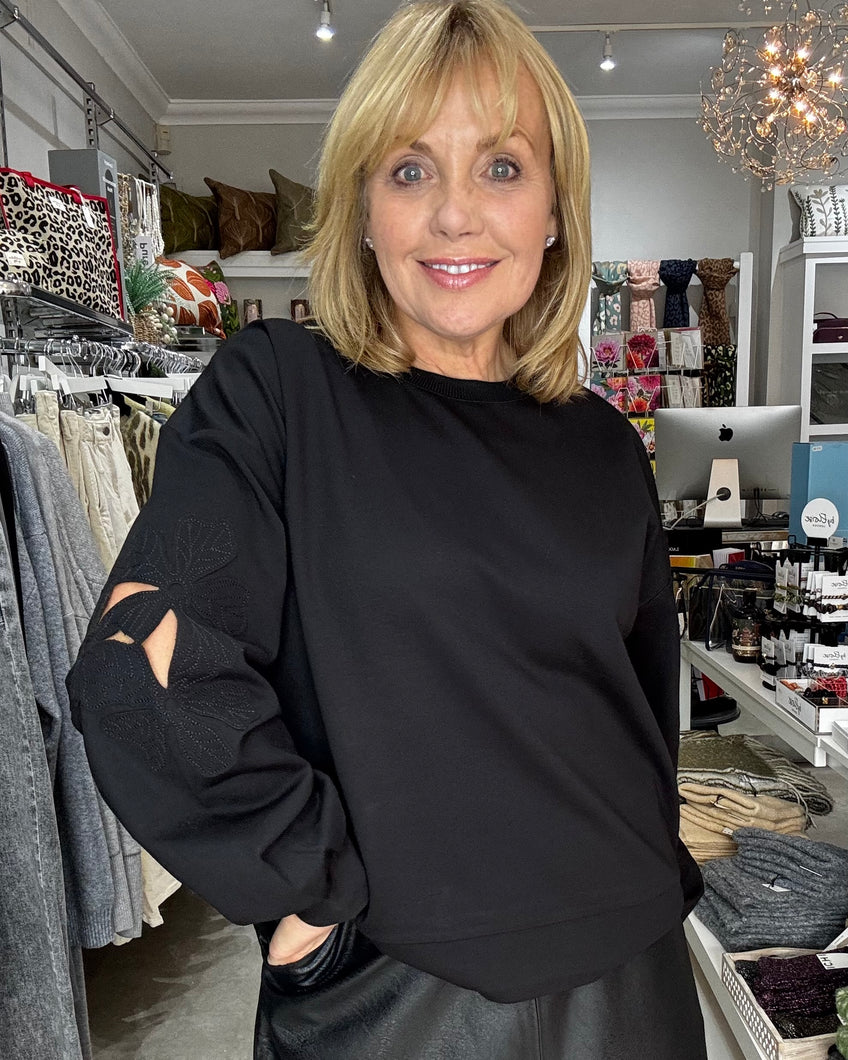 Yest Donella Top - Black
