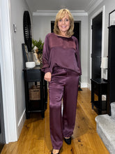 Load image into Gallery viewer, Grace Satin Trouser - Aubergine