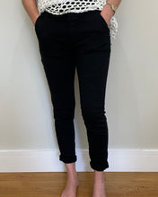 Load image into Gallery viewer, Melly &amp; Co Stretch Jean Jogger - Black