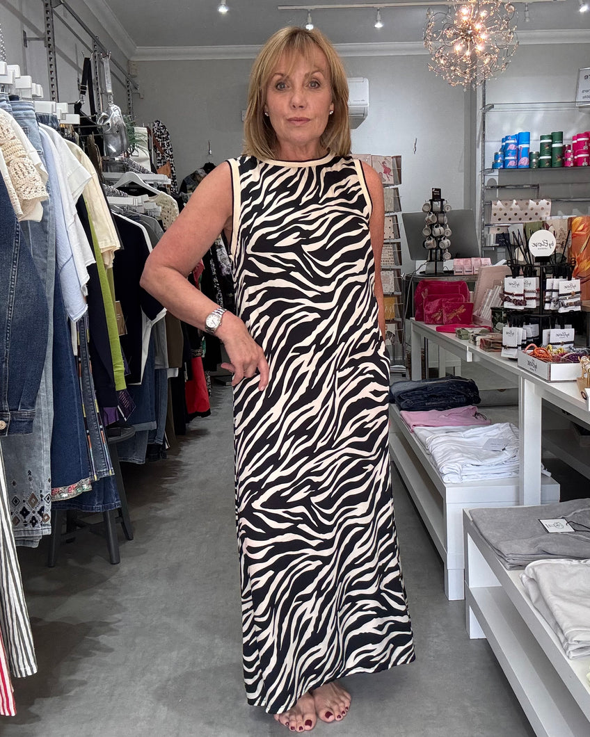 Zebra Print Maxi Shift Dress - Black