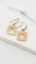 Load image into Gallery viewer, Envy Square Drop Earrings - Gold