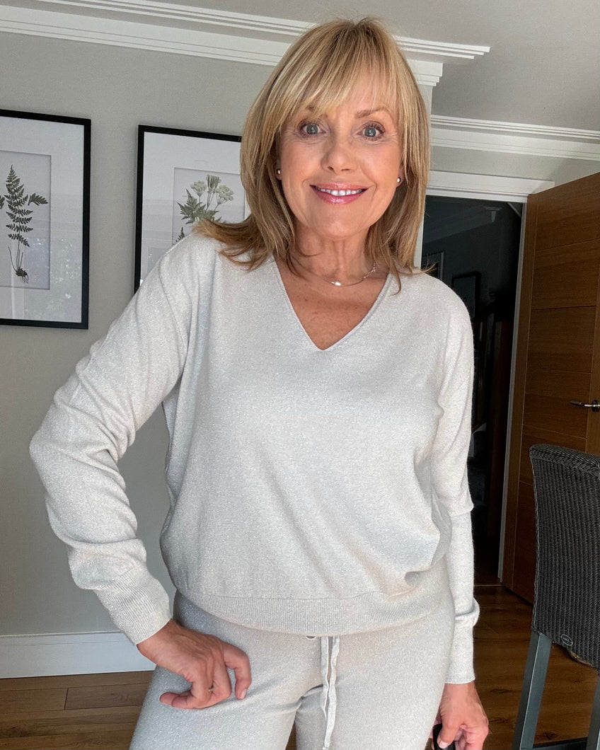 Ava Lurex V Neck Jumper - Platinum