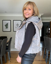 Load image into Gallery viewer, Malissa J Padded Gilet - Mushroom