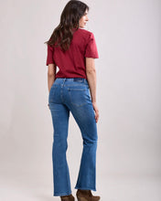 Load image into Gallery viewer, Toxik 3 Aria Boot Cut Jean