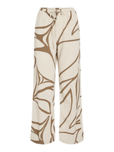 Load image into Gallery viewer, Vila Prisilla Wide Leg Trouser - Cub Flower