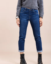 Load image into Gallery viewer, Toxik 3 Minimalist Cuffed Stretch Mom Fit Jean - Mid Blue