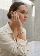 Load image into Gallery viewer, Envy Elasticated Horse Bit Bracelet - Silver