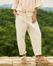 Load image into Gallery viewer, YAYA High waist barrel trousers with button detail - Warm Dust Sand