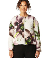 Load image into Gallery viewer, Ilse Jacobsen Short Quilted Jacket  - Light  Photoristic Flower