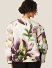 Load image into Gallery viewer, Ilse Jacobsen Short Quilted Jacket  - Light  Photoristic Flower