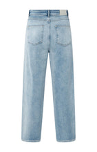 Load image into Gallery viewer, YAYA Loose Fit Jeans with High Waist