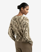 Load image into Gallery viewer, YAYA Soft sweater with abstract print - Pale Khaki