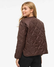 Load image into Gallery viewer, Vila Dune Quilted Jacket - Coffee Bean